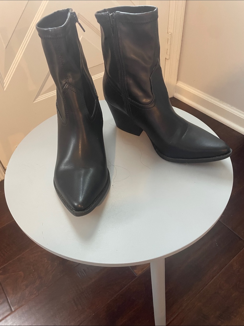Indigo Black Pointed Western-Inspired Ankle Boots